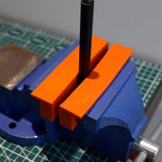 CCLIFE zaštitne čeljusti za škripac 110 mm / 150 mm | Set 2 kom | s magnetom | Za fiksne škripce